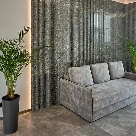 White Hills Spa&sport מלון אוזהורוד