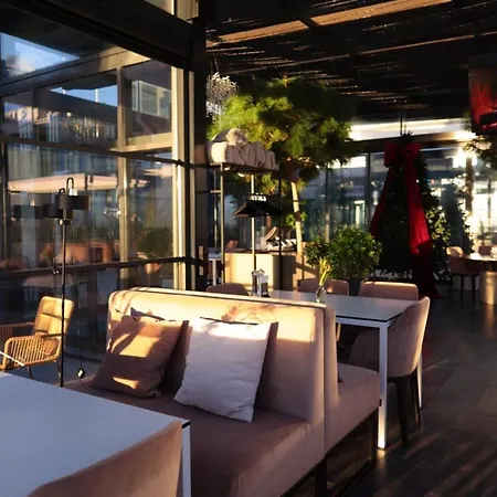 White Hills Spa&sport אוזהורוד